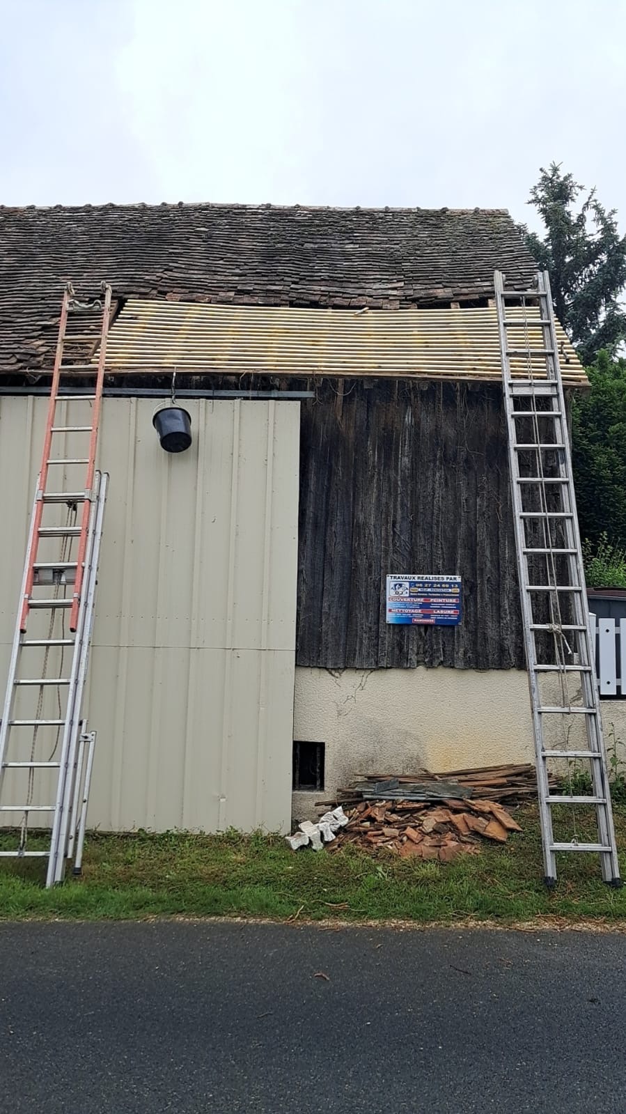 Rénovation de toiture de grange en tuiles plates — Secteur de Morée (41)